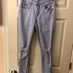 Rockstar mid rise distressed jegging